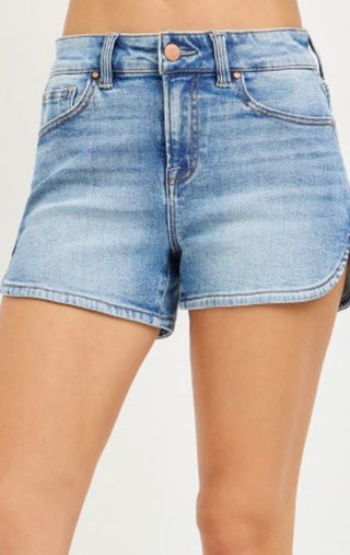 Sunset Stroll HR Shorts