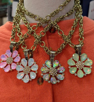 Bloom & Shine Necklace