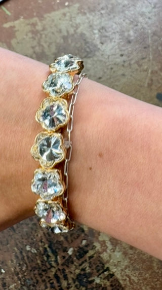 Petal Glow Bangle