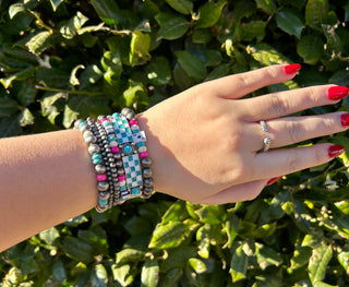 Checkered Charm Duo Stack