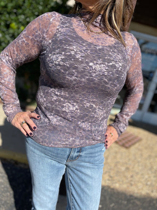 Blossom In Brown Mesh