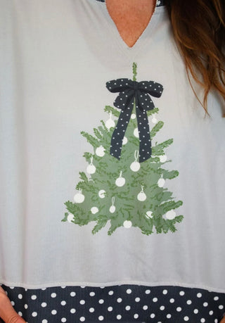POLKA DOT BOW TREE PULLOVER
