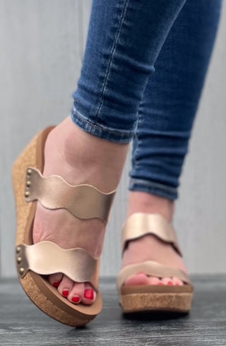 Corky's Obviously Wedge